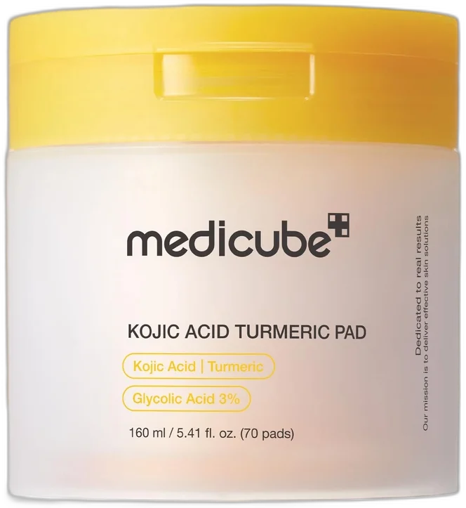 MEDICUBE – Kojic Turmeric Pad – Rozjasňujúce exfoliačné tampóny